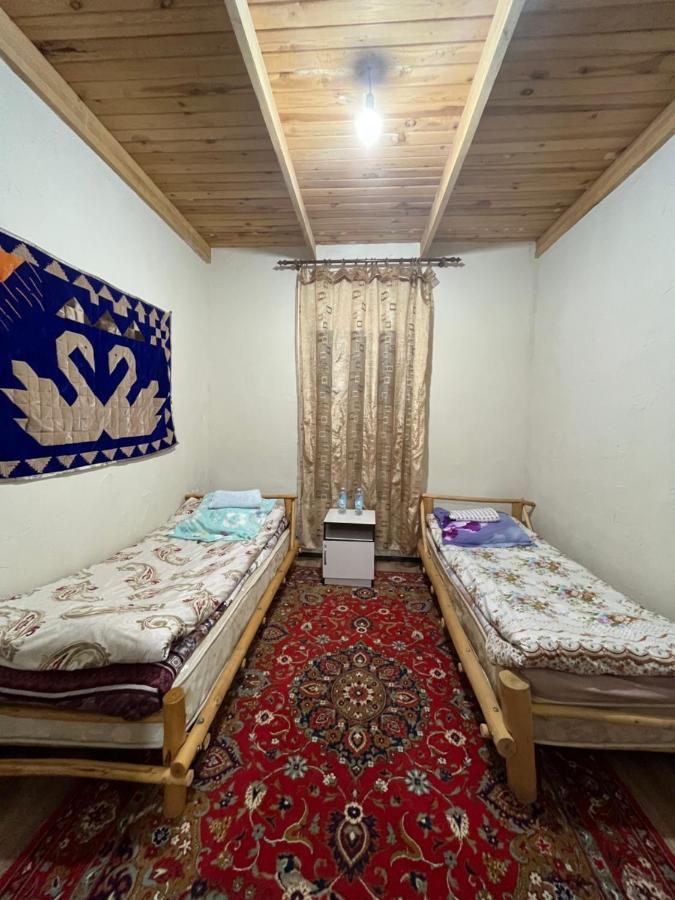 Guest House Guljan Bokonbayevo Esterno foto